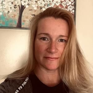 Meet your Posher, Christine